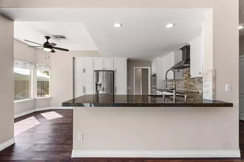 Kitchen - 15979 Gantry Way, Ramona, CA 92065 photo 4 of 4