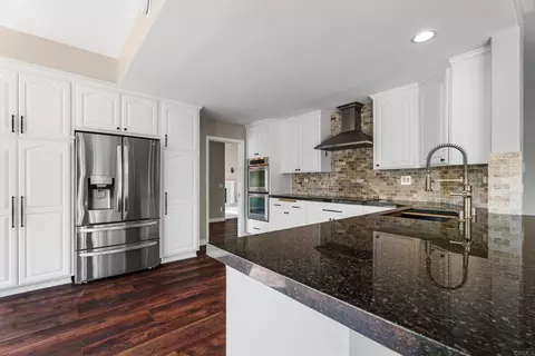 Kitchen - 15979 Gantry Way, Ramona, CA 92065 photo 3 of 4