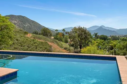 Exterior - 15979 Gantry Way, Ramona, CA 92065 photo 4 of 6