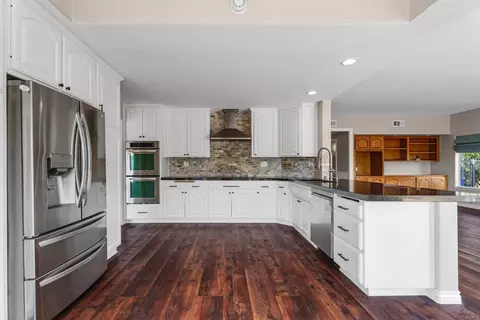 Kitchen - 15979 Gantry Way, Ramona, CA 92065 photo 2 of 4