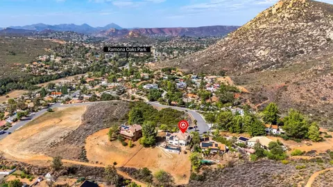 View/Area - 15979 Gantry Way, Ramona, CA 92065 photo 8 of 10