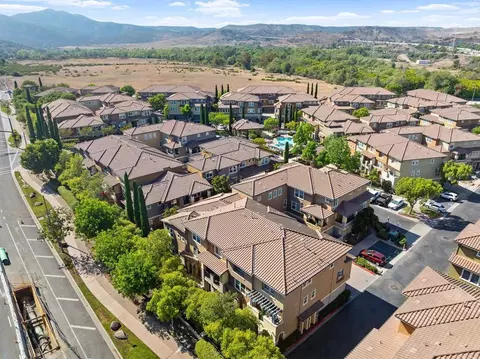 View/Area - 141 Via Montisi, Santee, CA 92071 photo 4 of 5