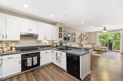 Kitchen - 141 Via Montisi, Santee, CA 92071 photo 2 of 3