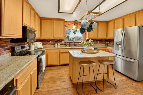 Kitchen - 1238 Cedar St, Ramona, CA 92065 photo 3 of 3