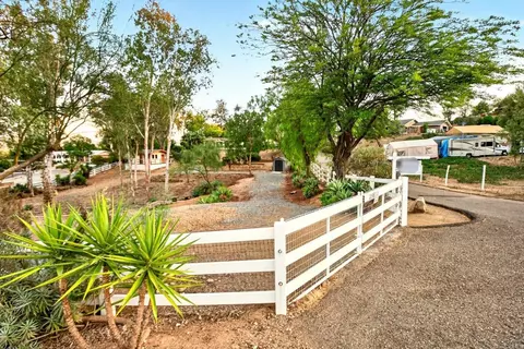 Exterior - 1238 Cedar St, Ramona, CA 92065 photo 8 of 15