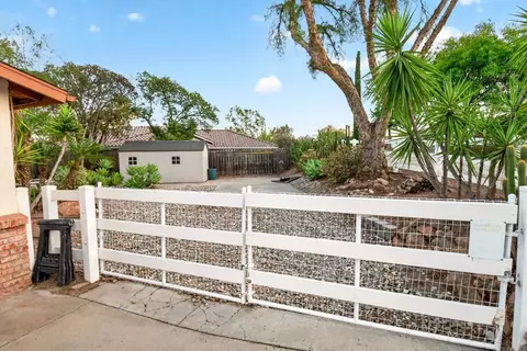 Exterior - 1238 Cedar St, Ramona, CA 92065 photo 7 of 15