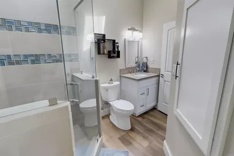 Bath - 5150 Harmony Ln, La Mesa, CA 91941 photo 2 of 6