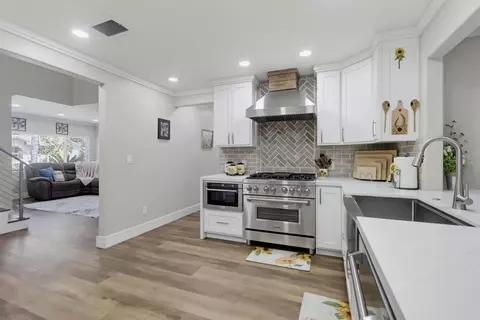 Kitchen - 5150 Harmony Ln, La Mesa, CA 91941 photo 4 of 7