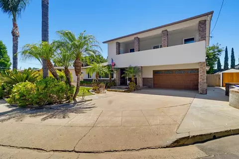 Exterior - 5150 Harmony Ln, La Mesa, CA 91941 photo 3 of 20