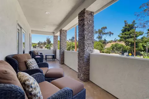 Exterior - 5150 Harmony Ln, La Mesa, CA 91941 photo 7 of 20