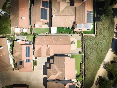 View/Area - 149 River Rock Ct, Santee, CA 92071 photo 2 of 9