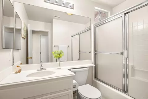 Bath - 149 River Rock Ct, Santee, CA 92071 photo 2 of 2