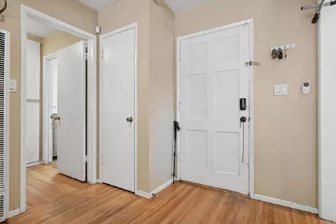 4852 Elsa Rd, San Diego, CA 92120