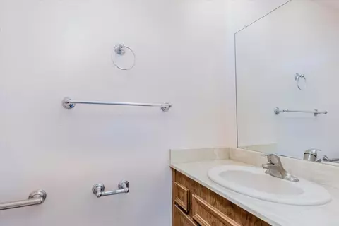 Bath - 272 Roanoke Rd, El Cajon, CA 92020 photo 1 of 2