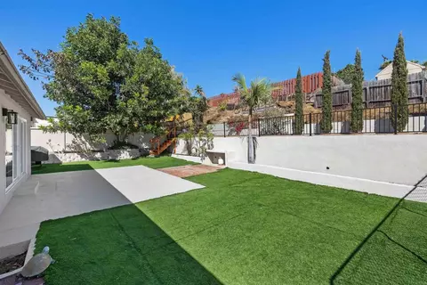 Exterior - 847 Halecrest Dr, Chula Vista, CA 91910 photo 4 of 9