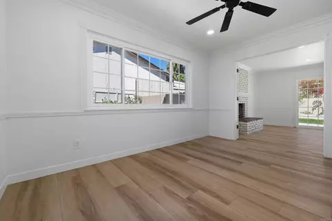 Living - 847 Halecrest Dr, Chula Vista, CA 91910 photo 7 of 7