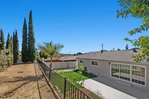 Exterior - 847 Halecrest Dr, Chula Vista, CA 91910 photo 7 of 9