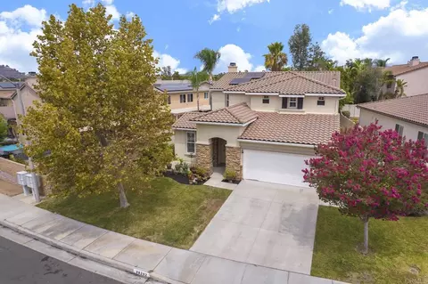 38292 Taylor Ln, Murrieta, CA 92563