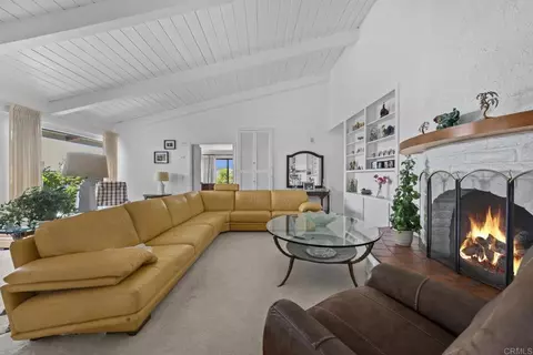 Living - 15063 Adams Dr, Pala, CA 92061 photo 2 of 4