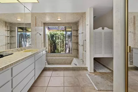 Bath - 15063 Adams Dr, Pala, CA 92061 photo 1 of 7