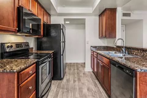 Kitchen - 1434 Marshall Rd #23, Alpine, CA 91901 photo 2 of 3