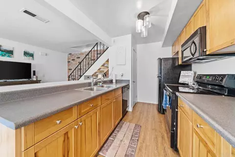 Kitchen - 12156 Wintergreen Dr #2, Lakeside, CA 92040 photo 2 of 3