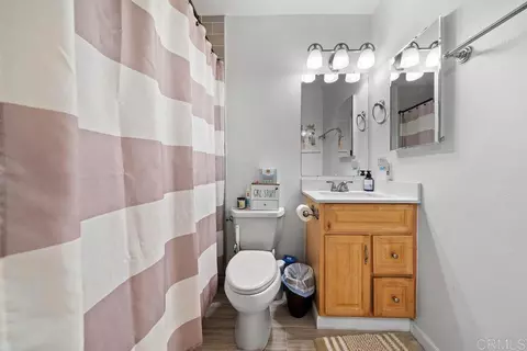 Bath - 12156 Wintergreen Dr #2, Lakeside, CA 92040 photo 2 of 2