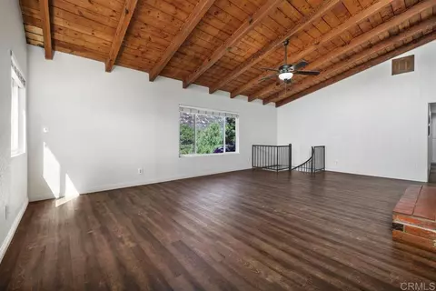 Living - 3333 Suncrest, El Cajon, CA 92021 photo 2 of 4