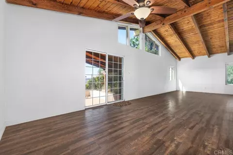 Living - 3333 Suncrest, El Cajon, CA 92021 photo 3 of 4