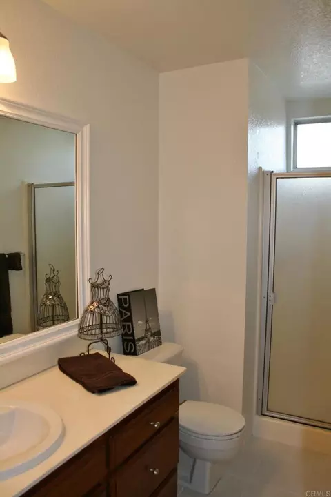 Bath - 1595 Zephyr Ave, El Cajon, CA 92021 photo 1 of 4