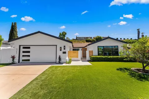 5747 Bounty St, San Diego, CA 92120