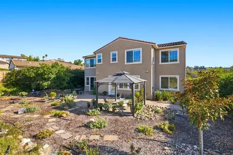 Exterior - 1162 Sagewood Dr, Oceanside, CA 92056 photo 4 of 8
