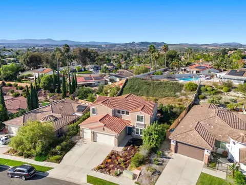 View/Area - 1162 Sagewood Dr, Oceanside, CA 92056 photo 4 of 12