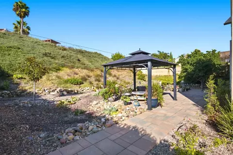 Exterior - 1162 Sagewood Dr, Oceanside, CA 92056 photo 2 of 8