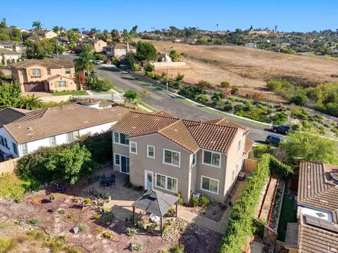 View/Area - 1162 Sagewood Dr, Oceanside, CA 92056 photo 2 of 12