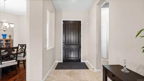 Entry Way - 33982 Baystone St, Temecula, CA 92592 photo 2 of 2