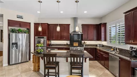Kitchen - 33982 Baystone St, Temecula, CA 92592 photo 1 of 4