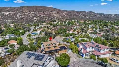View/Area - 24144 St Helena Ct, Ramona, CA 92065 photo 2 of 30