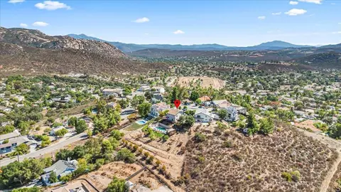 View/Area - 24144 St Helena Ct, Ramona, CA 92065 photo 18 of 30
