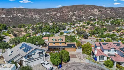View/Area - 24144 St Helena Ct, Ramona, CA 92065 photo 3 of 30