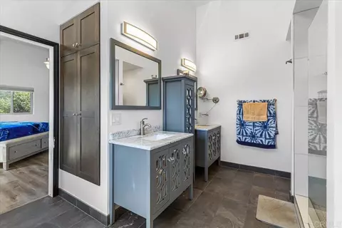 Bath - 24144 St Helena Ct, Ramona, CA 92065 photo 3 of 4