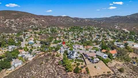 View/Area - 24144 St Helena Ct, Ramona, CA 92065 photo 22 of 30