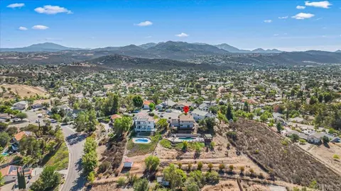 View/Area - 24144 St Helena Ct, Ramona, CA 92065 photo 16 of 30