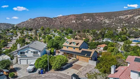 View/Area - 24144 St Helena Ct, Ramona, CA 92065 photo 5 of 30