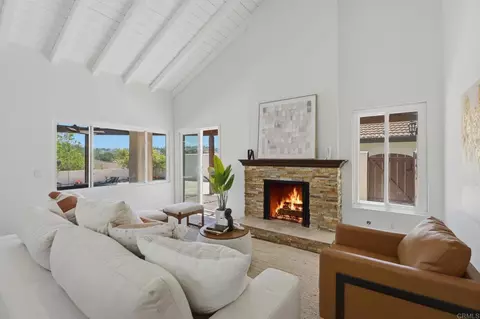 17633 Corte Potosi, San Diego, CA 92128