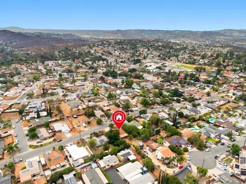 View/Area - 9049 Bubbling Wells Rd, Lakeside, CA 92040 photo 3 of 5