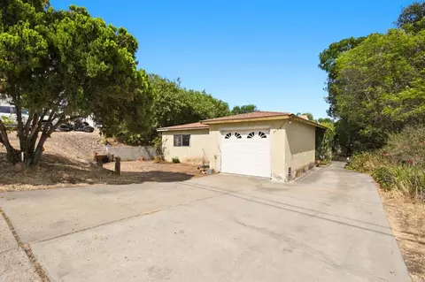 Exterior - 9049 Bubbling Wells Rd, Lakeside, CA 92040 photo 1 of 7