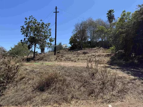 8965 Greenview Pl, Spring Valley, CA 91977 photo 2