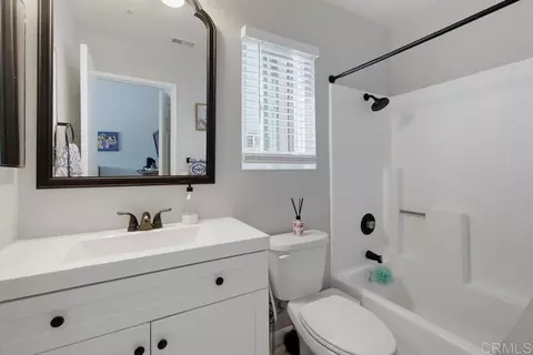 Bath - 2373 Kings View Cir, Spring Valley, CA 91977 photo 5 of 5