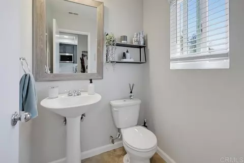 Bath - 2373 Kings View Cir, Spring Valley, CA 91977 photo 1 of 5